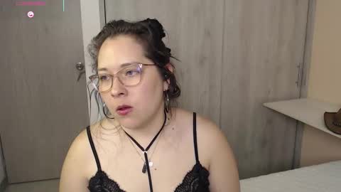 May online show from October 10, 11:26 pm