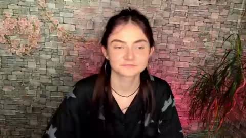 Snapshot of may_rollins chatting on July 14, 1:50 pm may online show from July 14, 1:50 pm