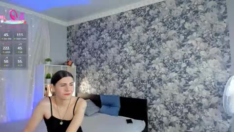 Leila online show from October 3, 9:50 am