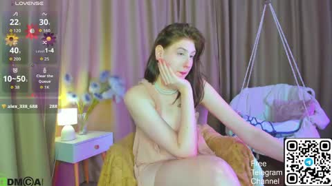 Snapshot of may_yam chatting on May 19, 1:56 am may_yam online show from May 19, 1:56 am