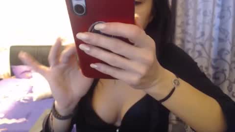 Maya online show from January 15, 7:02 am