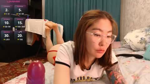 maya_kumashiro online show from March 27, 9:47 pm
