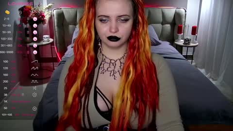 Maya Mils online show from January 18, 1:19 am