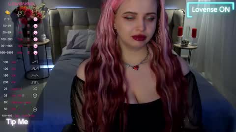 Maya Mils online show from March 10, 4:07 am