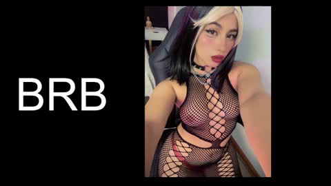 Maya online show from February 14, 1:02 am