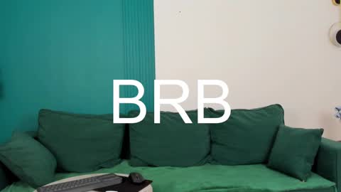 Maya online show from February 9, 8:24 pm