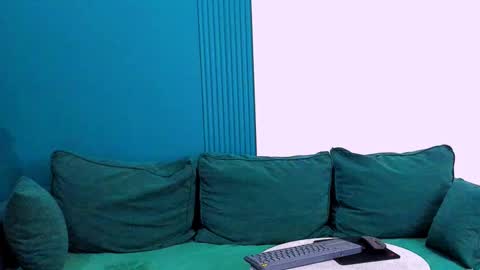 Maya online show from February 11, 2:46 pm