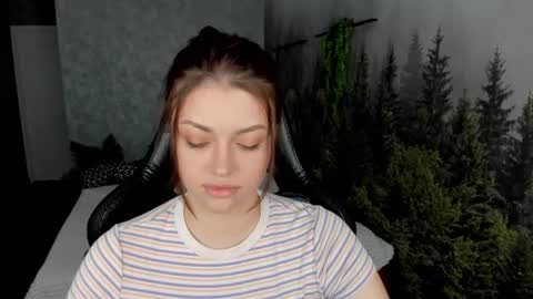 Mimi online show from July 3, 1:01 am