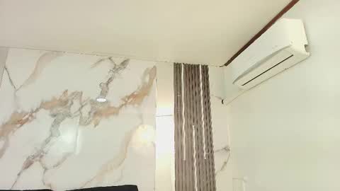 M A Y A  B A K E R online show from January 18, 12:09 pm