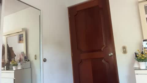 Maya online show from March 9, 5:39 pm