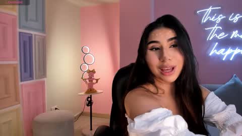 Maya online show from November 1, 4:14 am