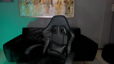 Maya online show from May 21, 8:16 pm
