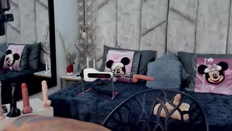 Nicolle Ruselle   Hello my lovely  schedule for great fun from  630 am and end 800 pm Colombian time I wait for you online show from November 18, 11:14 am