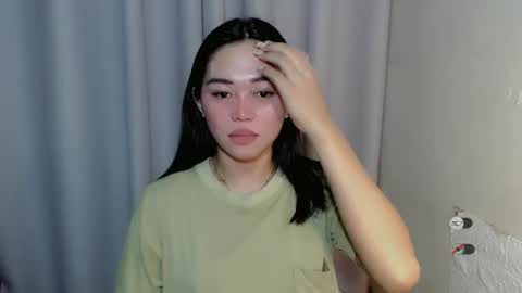 Snapshot of mayasally_ chatting on December 9, 6:45 am mayasally_ online show from December 9, 6:45 am