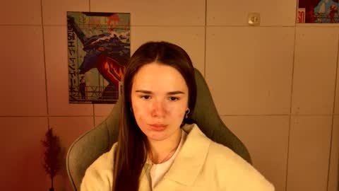 Snapshot of maybloom_ chatting on February 19, 4:14 pm maybloom_ online show from February 19, 4:14 pm