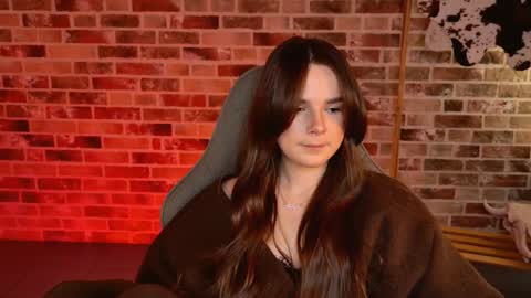 Snapshot of maybloom_ chatting on February 20, 10:05 am maybloom_ online show from February 20, 10:05 am