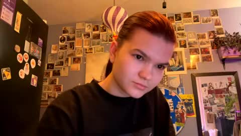 Rose online show from April 17, 4:37 am