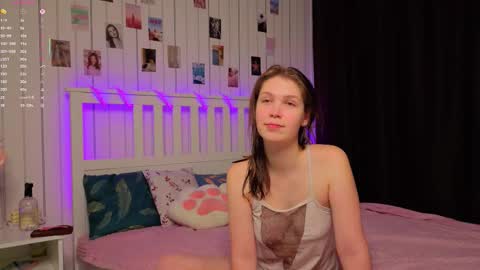 Ann online show from December 17, 8:15 pm