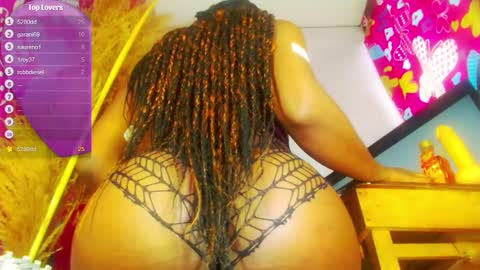 Snapshot of mayo_771804 chatting on December 14, 9:35 pm Karol black18 online show from December 14, 9:35 pm