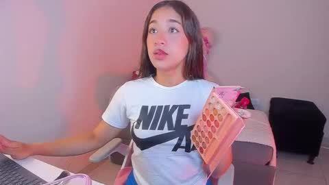 may online show from November 30, 8:02 pm