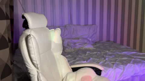 Snapshot of mayvi_cold chatting on October 12, 6:18 pm mayvi_cold online show from October 12, 6:18 pm