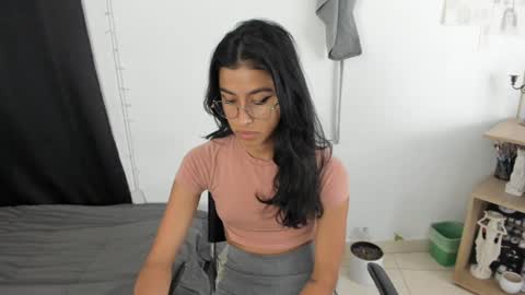 mazikeen_18 online show from December 24, 12:44 pm