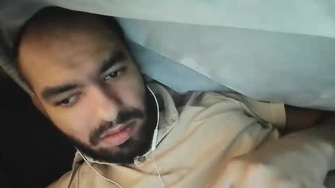 Snapshot of mazza04 chatting on February 23, 9:28 am mazza04 online show from February 23, 9:28 am