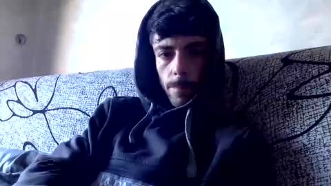 Snapshot of mazza9623 chatting on December 12, 12:44 pm mazza9623 online show from December 12, 12:44 pm