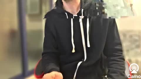 Snapshot of mazza9623 chatting on February 13, 12:24 am mazza9623 online show from February 13, 12:24 am