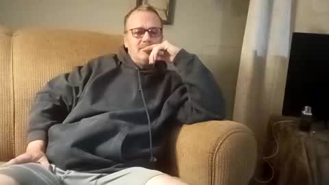 mcfly1973 online show from December 2, 1:55 am