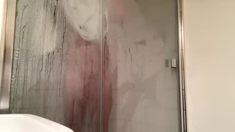 mcr8080 online show from December 29, 6:05 pm