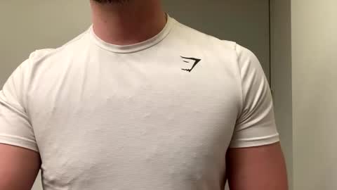 mcr8080 online show from February 11, 6:08 am