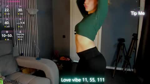 Melissa online show from February 16, 2:18 am