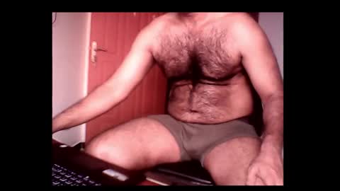 Snapshot of me_hai12 chatting on January 20, 12:07 pm me_hai12 online show from January 20, 12:07 pm