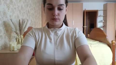 Snapshot of me_lissa_sun chatting on February 7, 10:08 am Melissa online show from February 7, 10:08 am