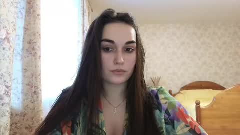 Snapshot of me_lissa_sun chatting on February 11, 8:15 am Melissa online show from February 11, 8:15 am