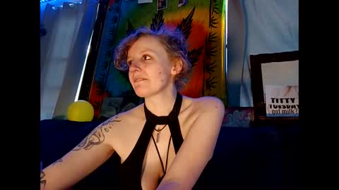 Snapshot of meateater7455 chatting on September 15, 3:23 pm meateater7455 online show from September 15, 3:23 pm