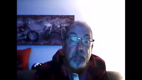 Snapshot of meathome3 chatting on September 24, 10:07 am me at home online show from September 24, 10:07 am
