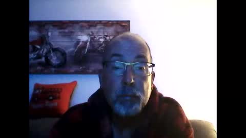Snapshot of meathome3 chatting on October 23, 10:03 am me at home online show from October 23, 10:03 am