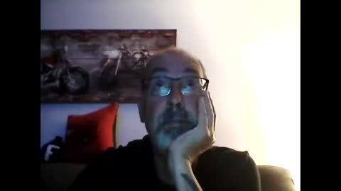 me at home online show from November 20, 4:45 am