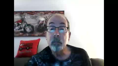 me at home online show from April 13, 12:16 am