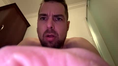 Snapshot of medickonyou chatting on November 22, 8:57 am medickonyou online show from November 22, 8:57 am