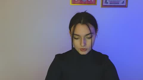 Snapshot of medina_andress chatting on February 27, 4:21 pm Dina online show from February 27, 4:21 pm