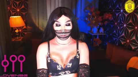 Snapshot of medusaprey chatting on March 3, 4:03 pm THE QUEEN ALPHA   Queen Medusa Prey online show from March 3, 4:03 pm