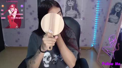 Snapshot of medussa_kat chatting on March 8, 8:14 pm Katrina online show from March 8, 8:14 pm