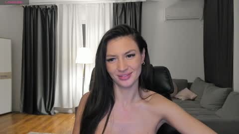 MedussaEyes online show from January 25, 2:26 am