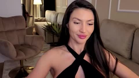 MedussaEyes online show from February 5, 9:52 pm