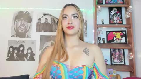 Emily online show from October 28, 9:28 pm