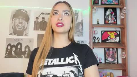 Emily online show from November 19, 11:16 pm