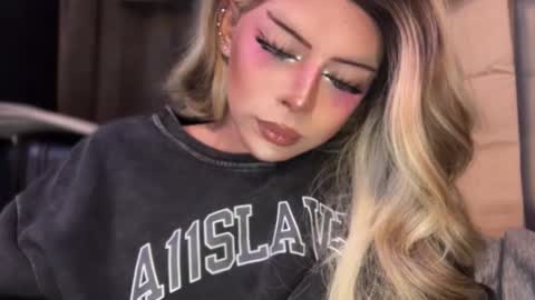 GODDESS OF ALL GODDESSES online show from March 12, 5:30 pm